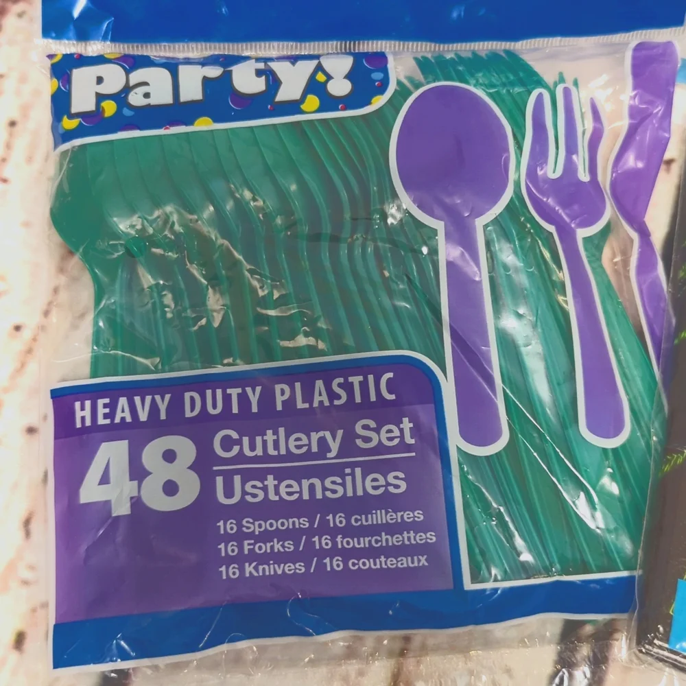 Source Unknown party themed deluxe